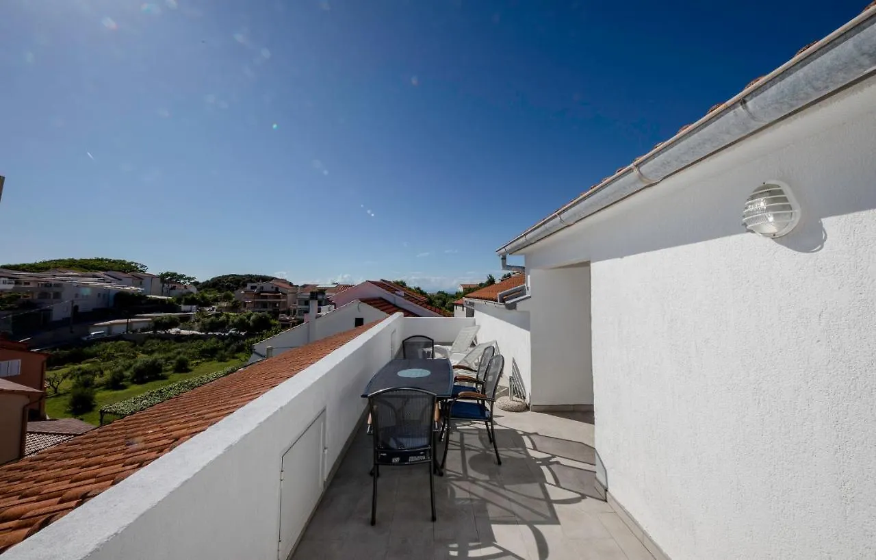 Apartments Korina 2866 Croatia