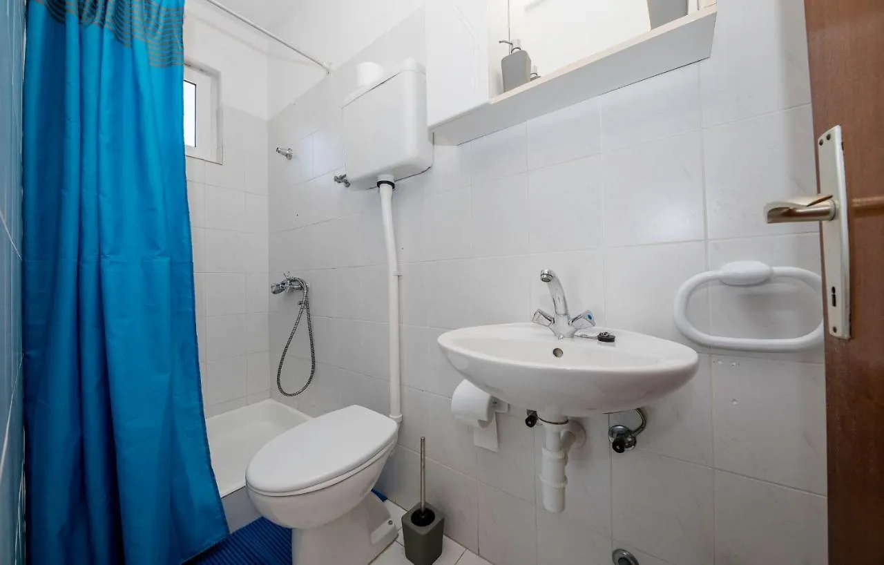 Apartments Korina 2866